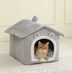Cama cuadrada tipo casa para gato